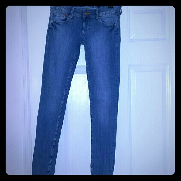 H&M Super Skinny Jeans