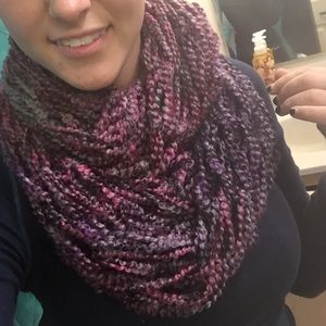 Arm knit scarf