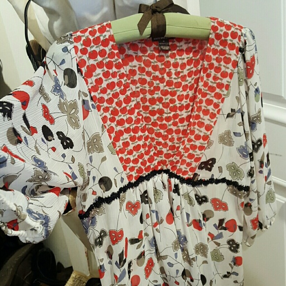 Blouse - Picture 2 of 3