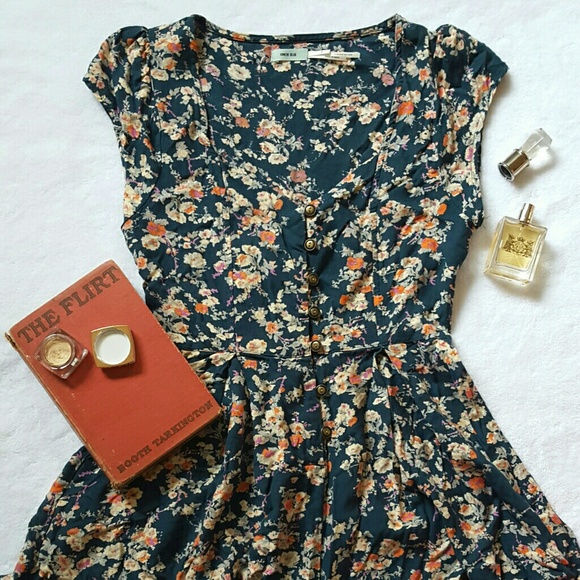 KIMCHI BLUE floral romper