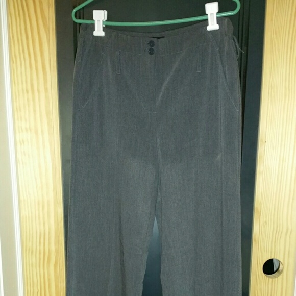Body by Victoria Gray Dress Pants Size 6