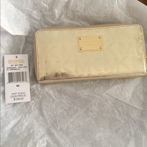 Michael Kors wallet