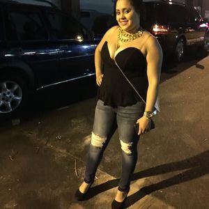 Meet your Posher, Yineri pantaleon