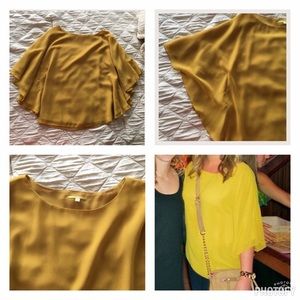 Mustard Gianni Bini Flowy Top