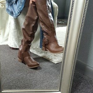 The Perfect Brown Tone up to the knee Boots