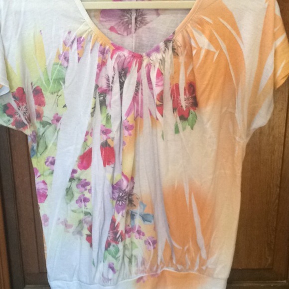 Floral Flowy Top