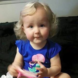 Meet your Posher, Angie