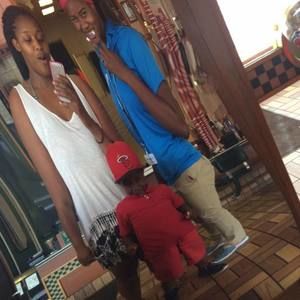 Meet your Posher, Talia