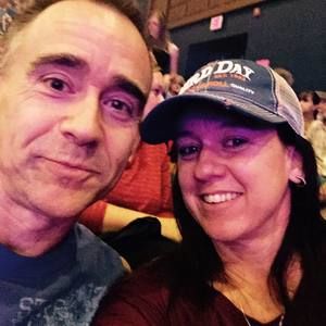 Meet your Posher, Malissa