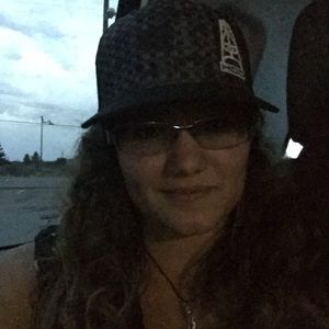 Meet your Posher, Skyler