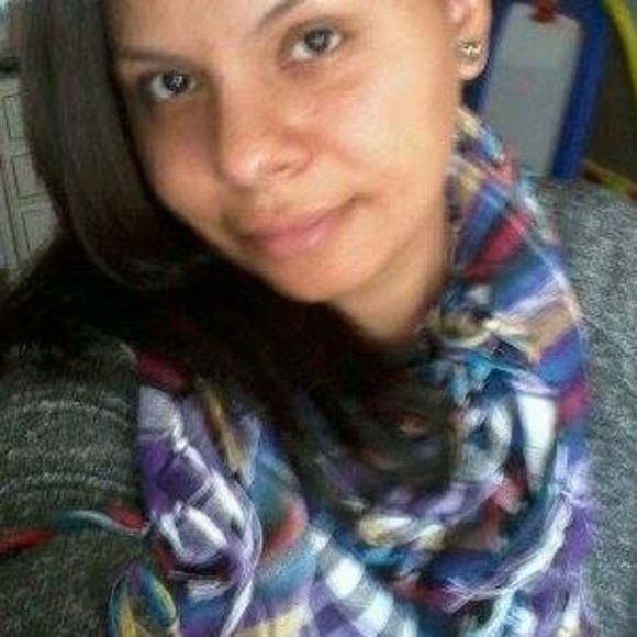 Meet your Posher, Sheila