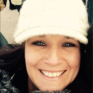 Meet your Posher, Tara