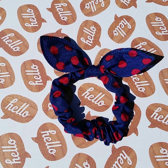 Hairtie bow