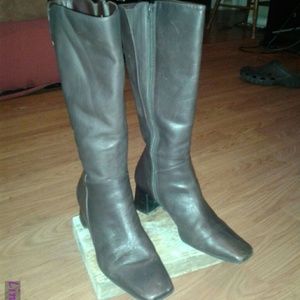 Naturalizer mid calf leather riders