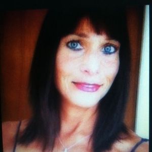 Meet your Posher, Deb