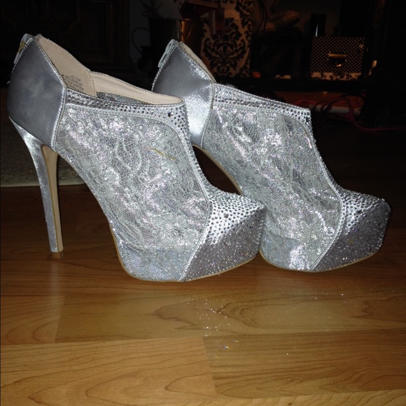 Prom Shoes! - Picture 1 of 4