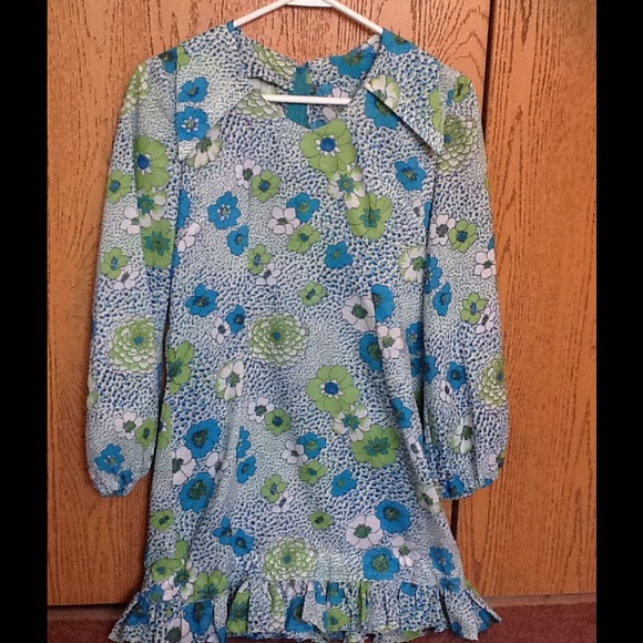 Vintage mini dress from the 70s