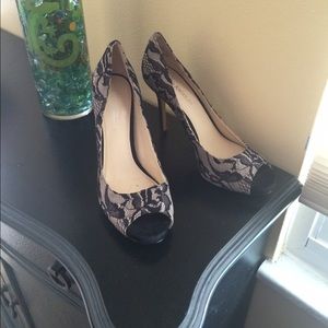 Enzo Angiolini Black Lace Peep Toe 6.5 Heels