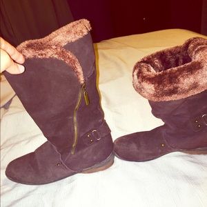 Size 10 brown boots