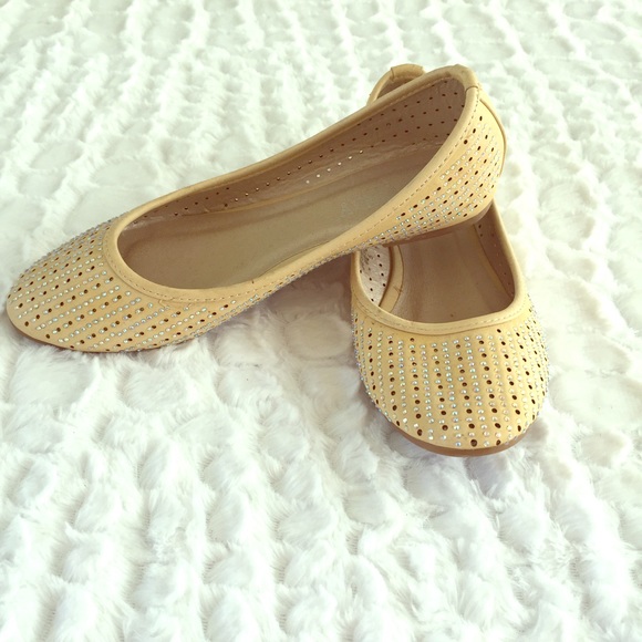Ballet flats