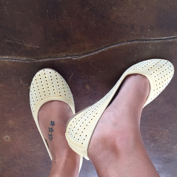 Ballet flats - Picture 2 of 3