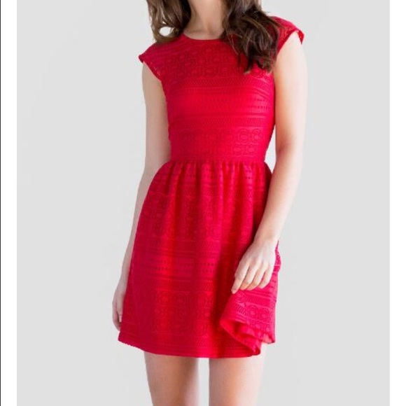 ❤️Red lace A-line dress. Size S.