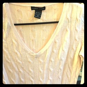 New York & Company cable knit sweater!🍂