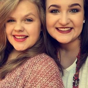 Meet your Posher, Gina