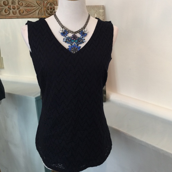 Banana Republic Tops - Banana republic eyelet shell