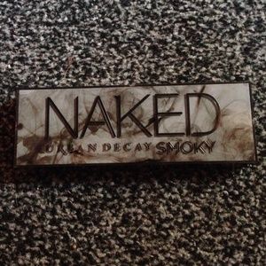 Naked smoky palette