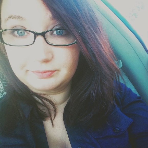 Meet your Posher, Samantha - Picture 1 of 1