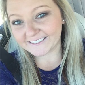 Meet your Posher, Tiffany