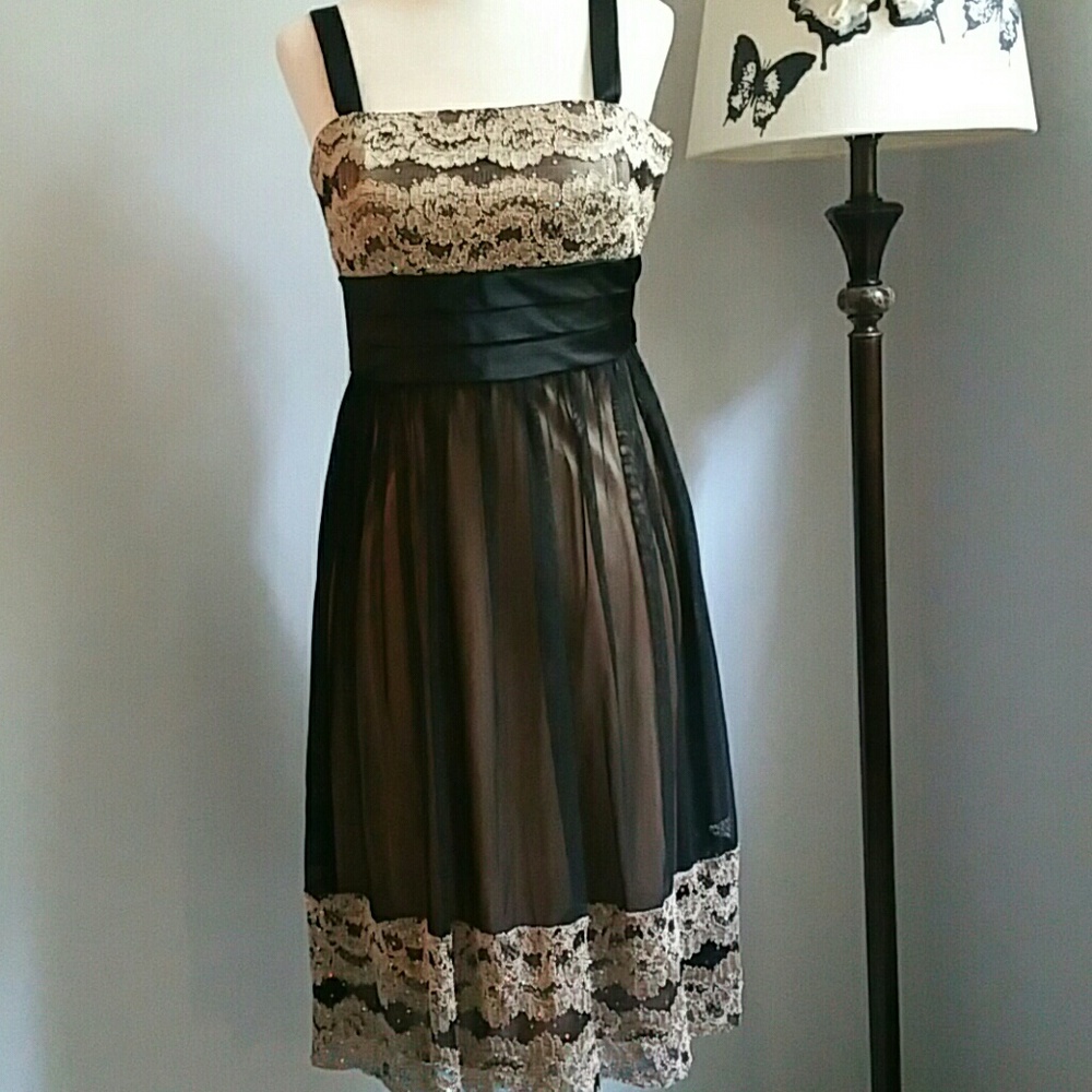 R & M Richards size 6 petite evening dress
