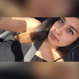 Meet your Posher, Joana