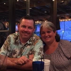 Meet your Posher, Monica