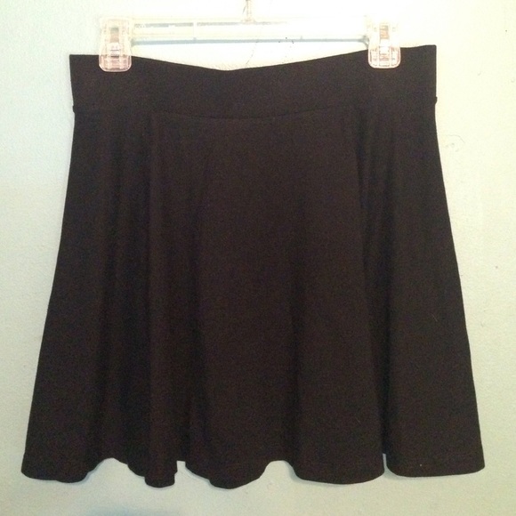 ✨Cute Short Skirt✨