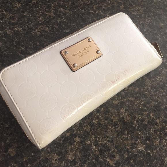 Authentic MK cream wallet