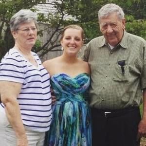 Meet your Posher, Caroline