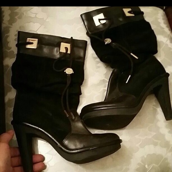 🚫SOLD 🚫Michael kors leather boots