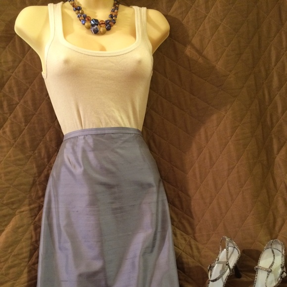 DANA BUCHMAN Textured Silk Straight Skirt - Picture 4 of 4