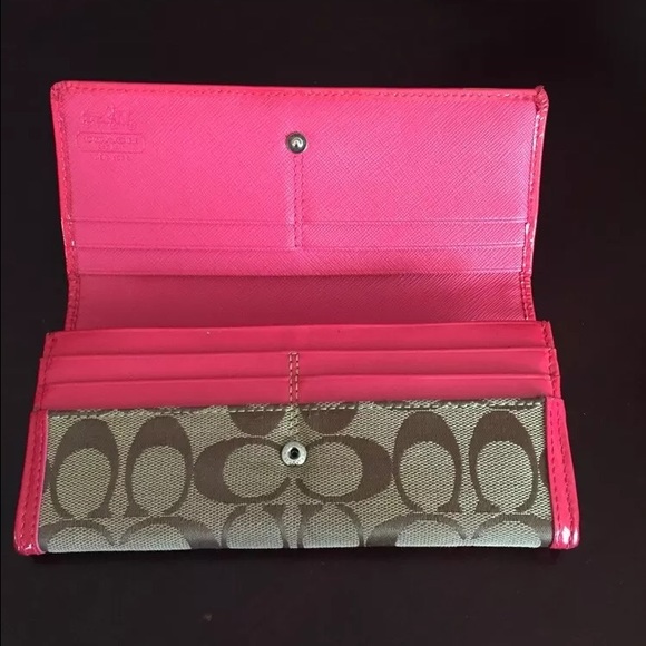 Coach wallet - Picture 2 of 4