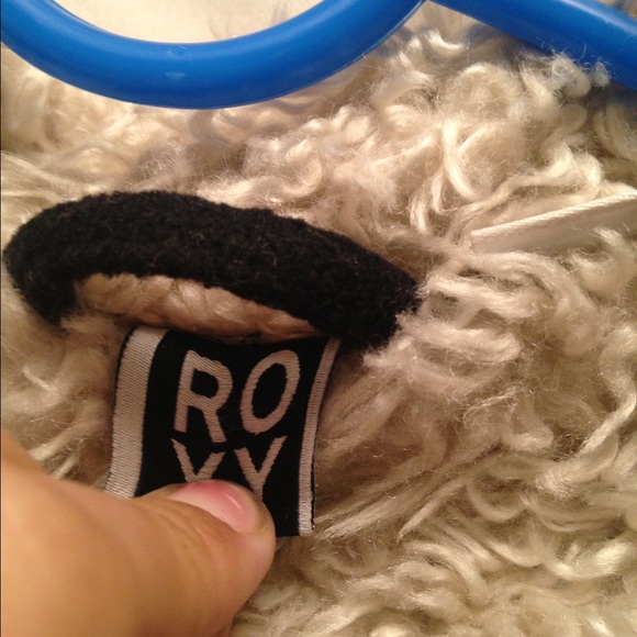 Authentic Roxy hoodie/jacket - Picture 3 of 4