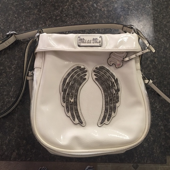 MISS ME Crossbody Bag