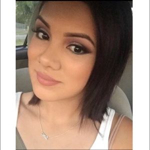 Meet your Posher, Karla