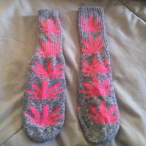 💗HUF Socks Gray and hot pink 100% authentic💗