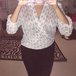 Sheer, classic patterned shirt, ivory and black.