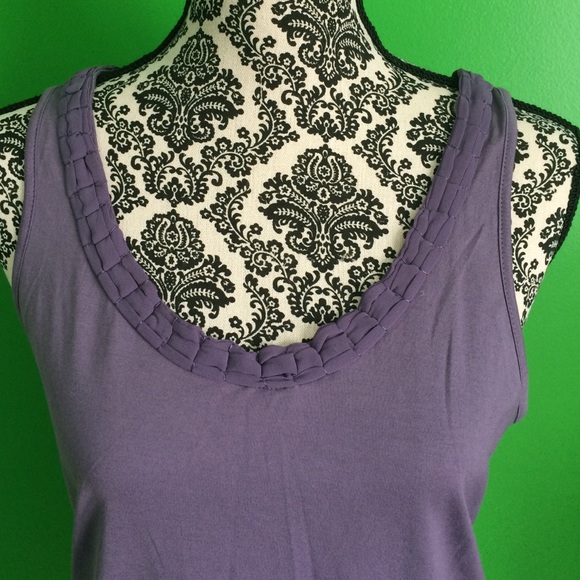 Banana Republic tank top - Picture 2 of 3
