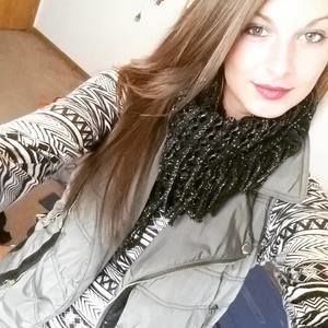 Meet your Posher, Katelyn