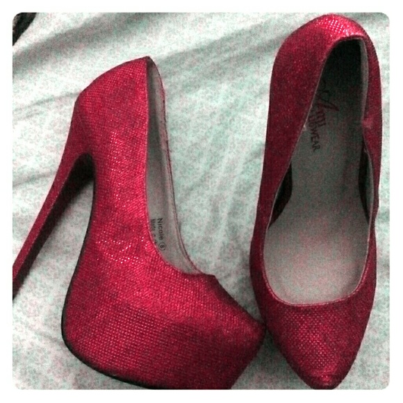 Club heels