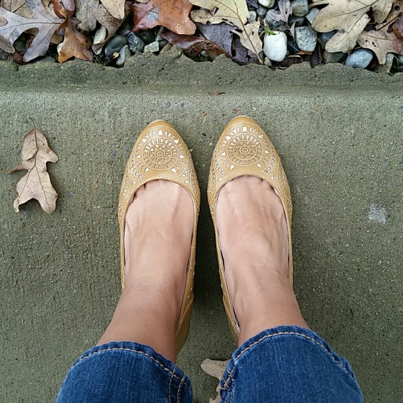 Kenneth Cole Wedge Heels